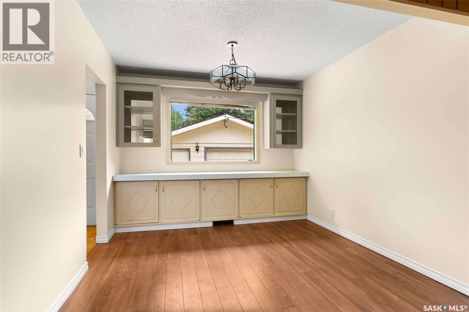 Photo 9 of 1536 Uhrich Avenue, Regina SK