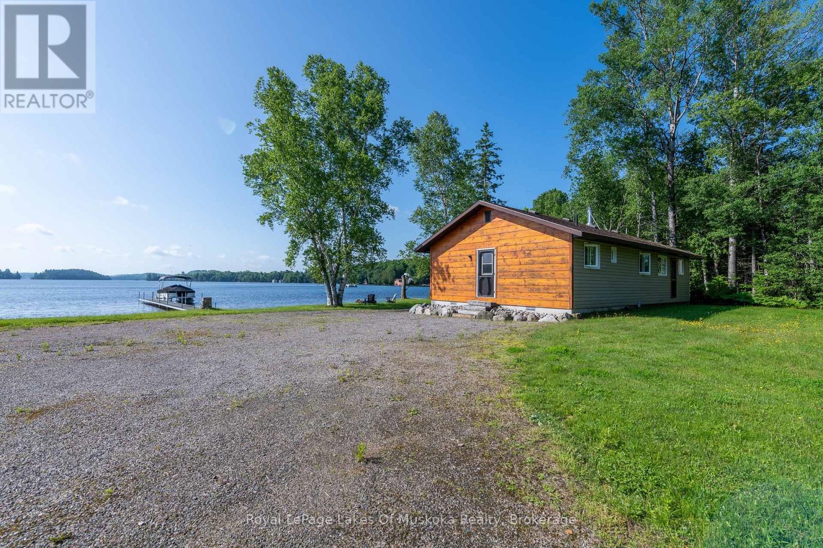Photo 2 of 3105 520 Highway, Magnetawan ON