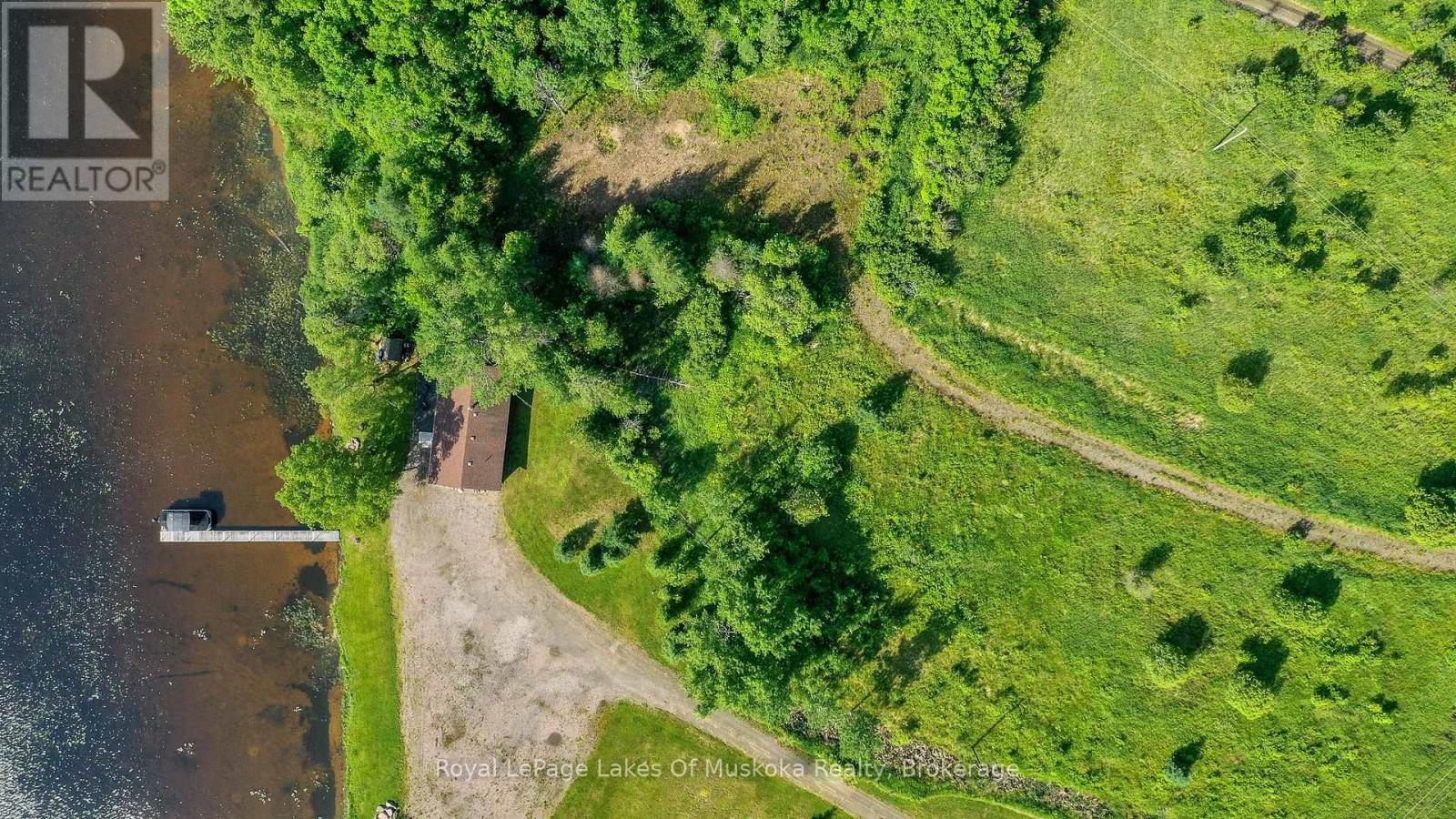 Photo 23 of 3105 520 Highway, Magnetawan ON