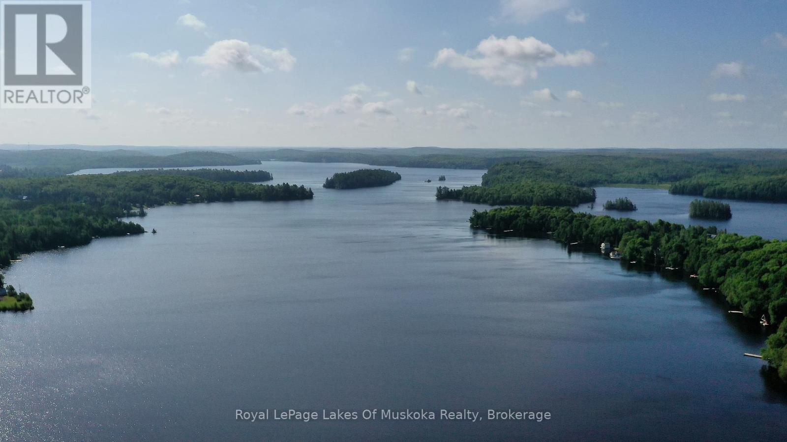 Photo 25 of 3105 520 Highway, Magnetawan ON