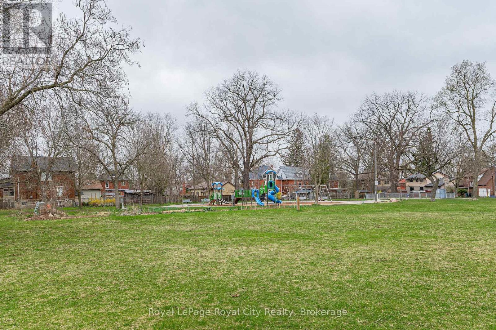 Photo 12 of 81 Edinburgh Road N, Guelph ON