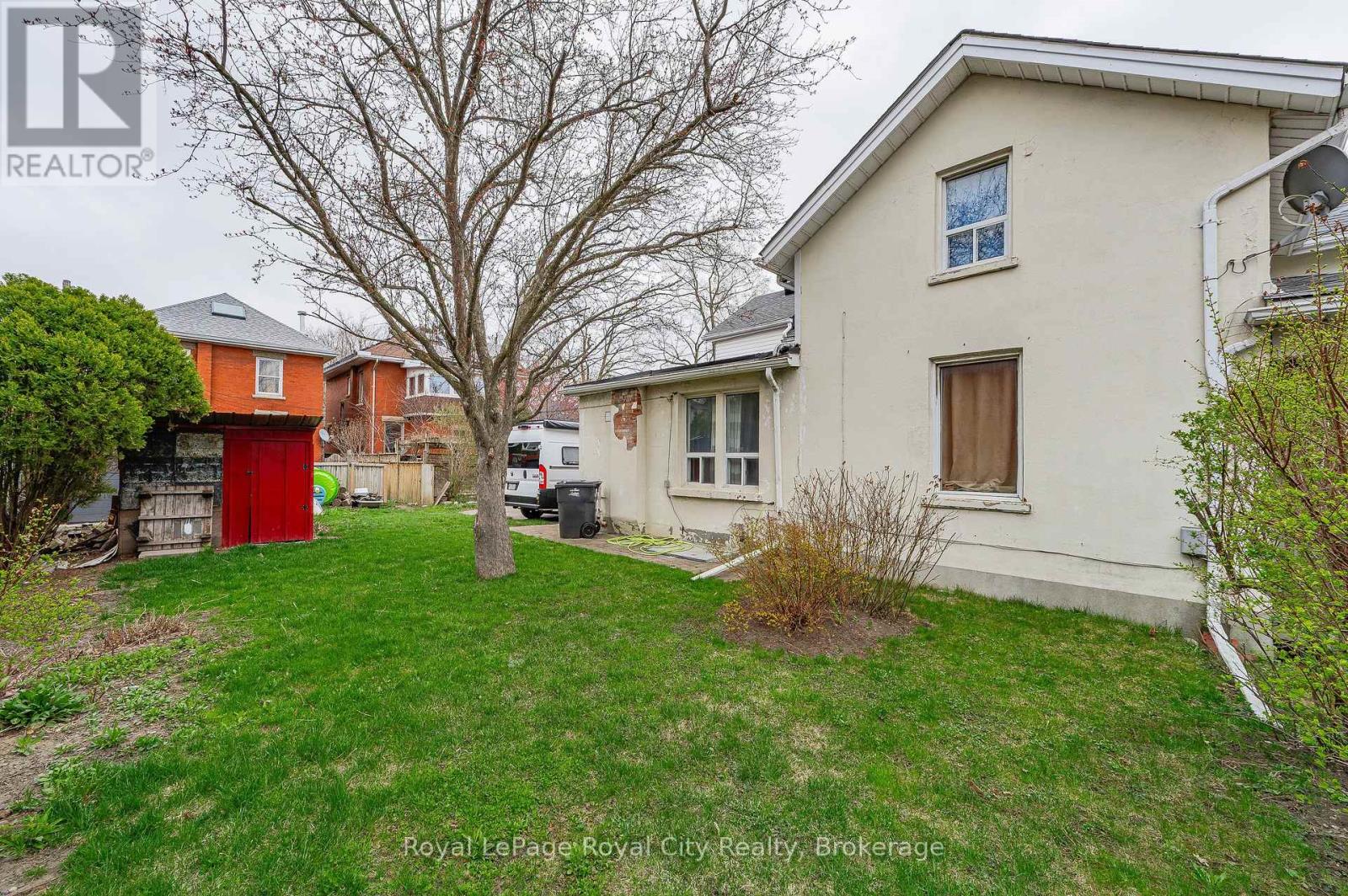 Photo 7 of 81 Edinburgh Road N, Guelph ON