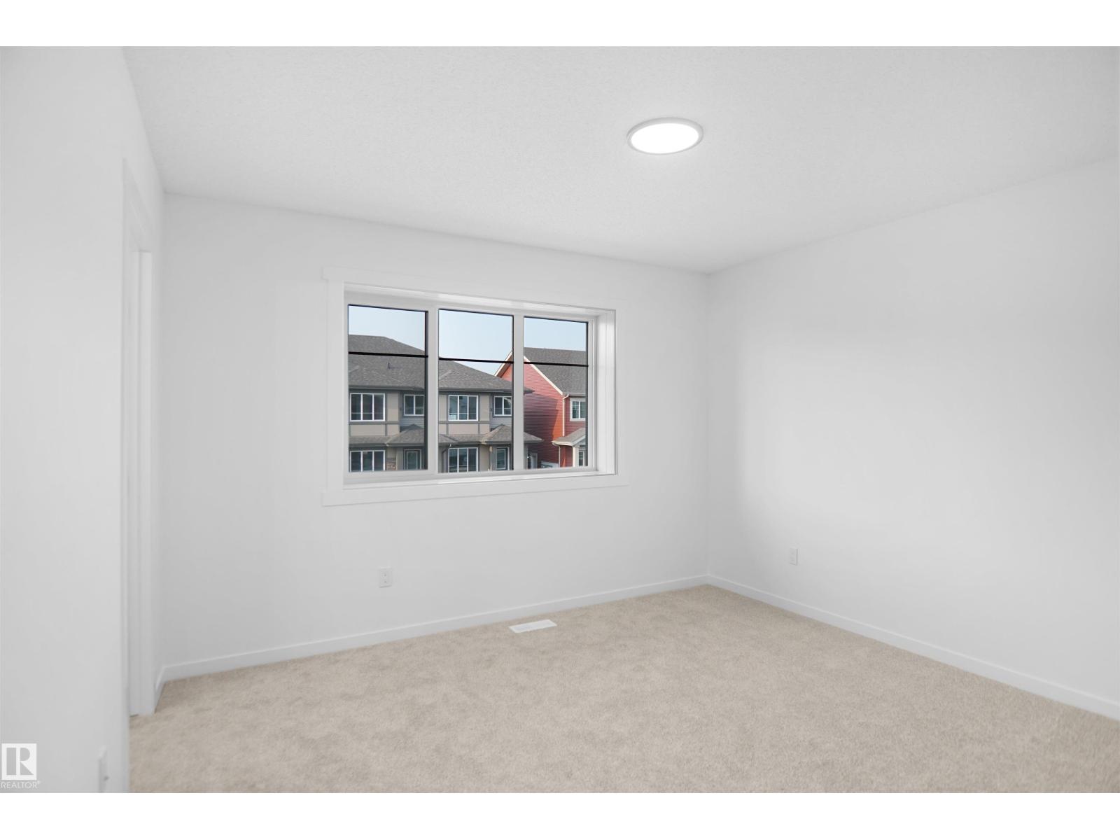 Photo 18 of 1277 Keswick Dr Sw, Edmonton AB