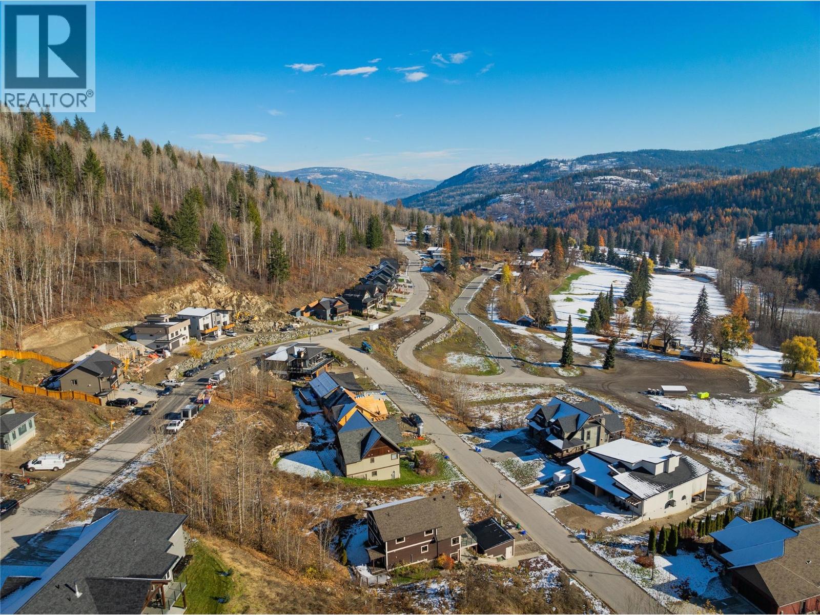 Photo 15 of 933 Redstone Drive, Rossland BC