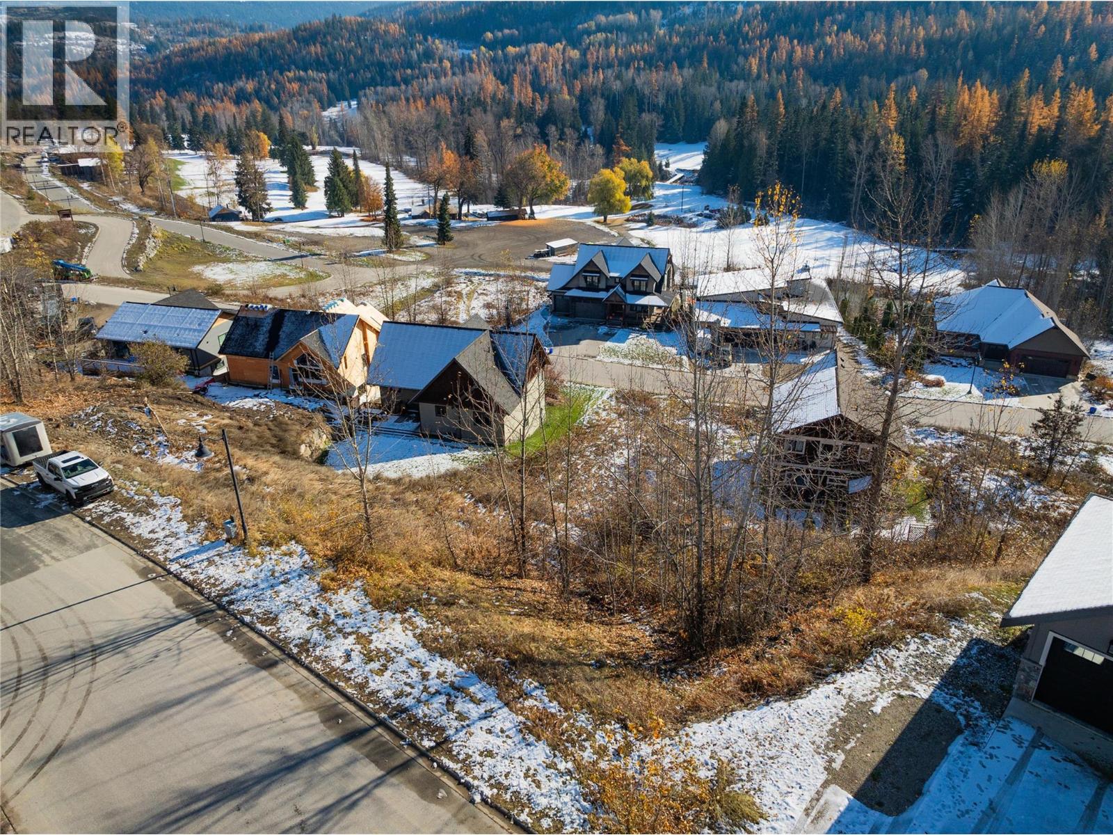 Photo 7 of 933 Redstone Drive, Rossland BC