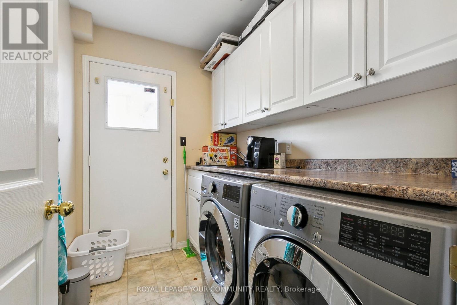 Photo 19 of 10 Greenhalf Drive, Ajax ON