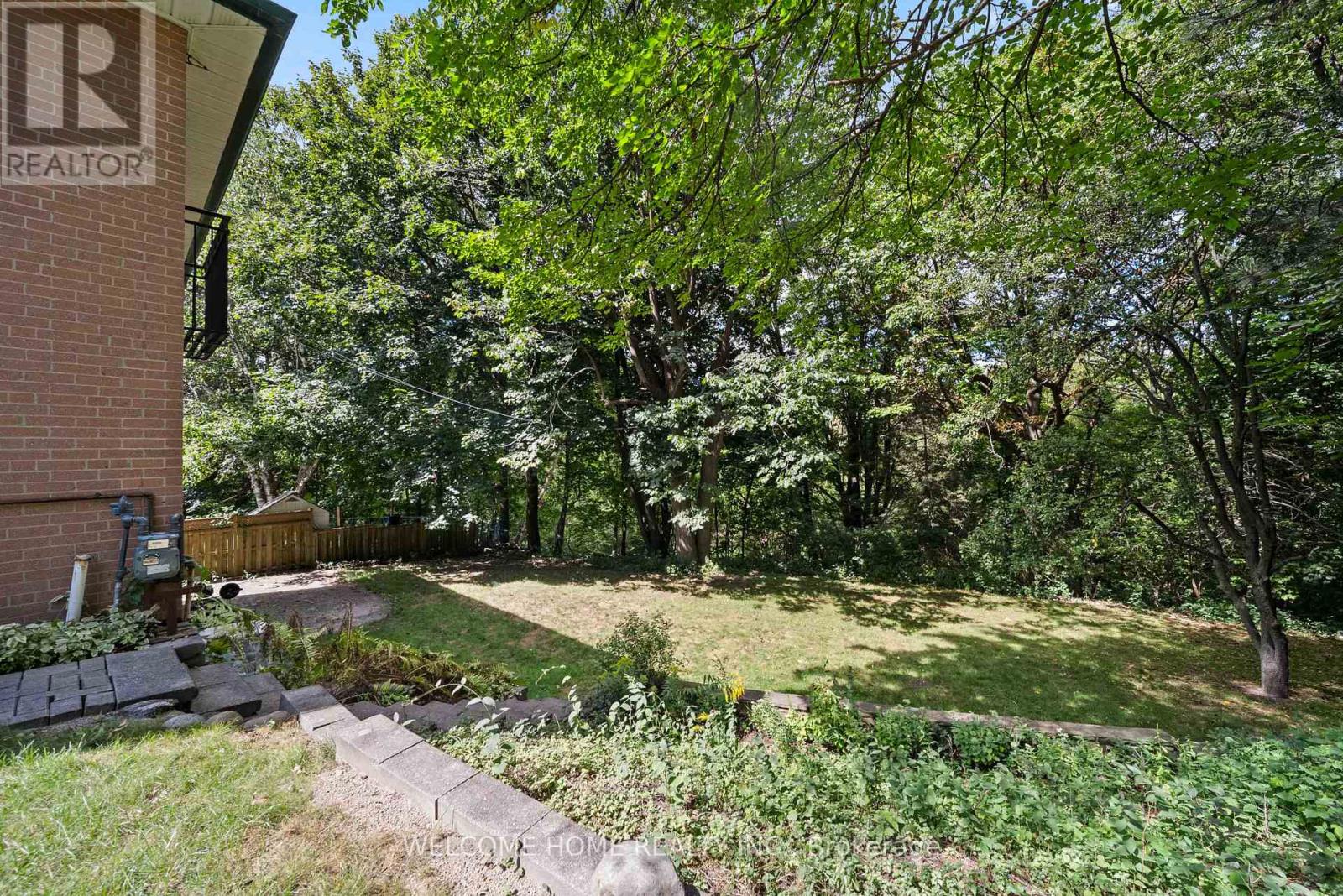 Photo 36 of 10 Pengelly Court, Toronto ON