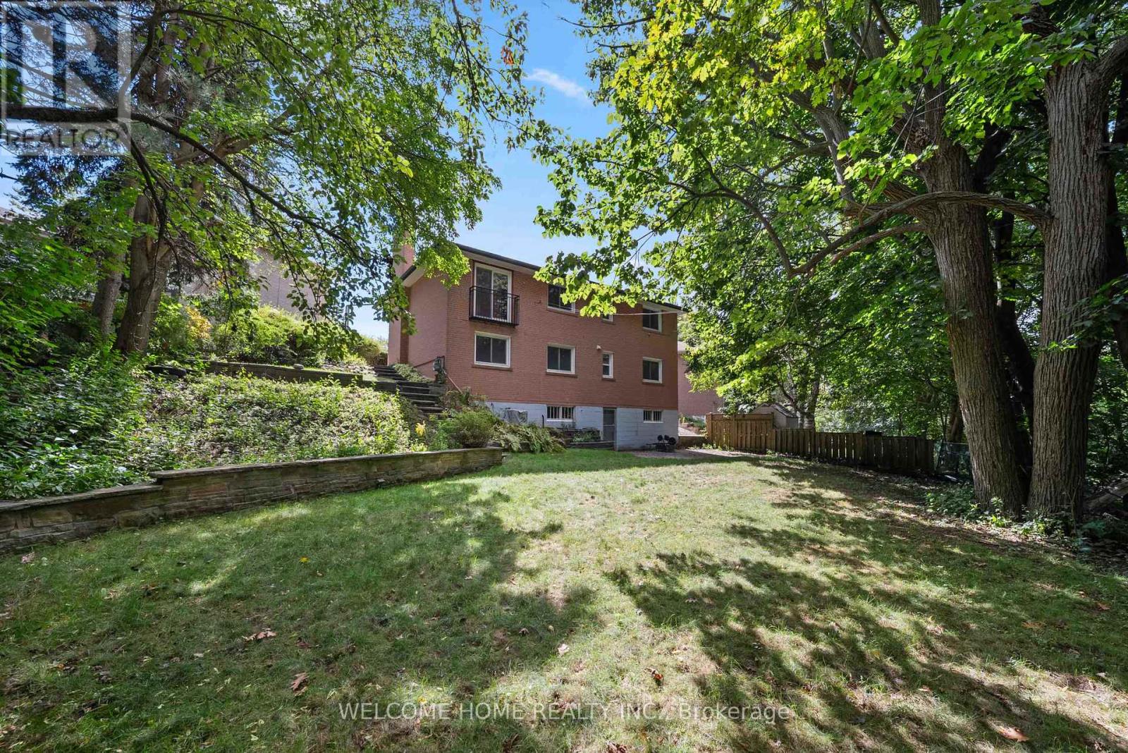 Photo 38 of 10 Pengelly Court, Toronto ON