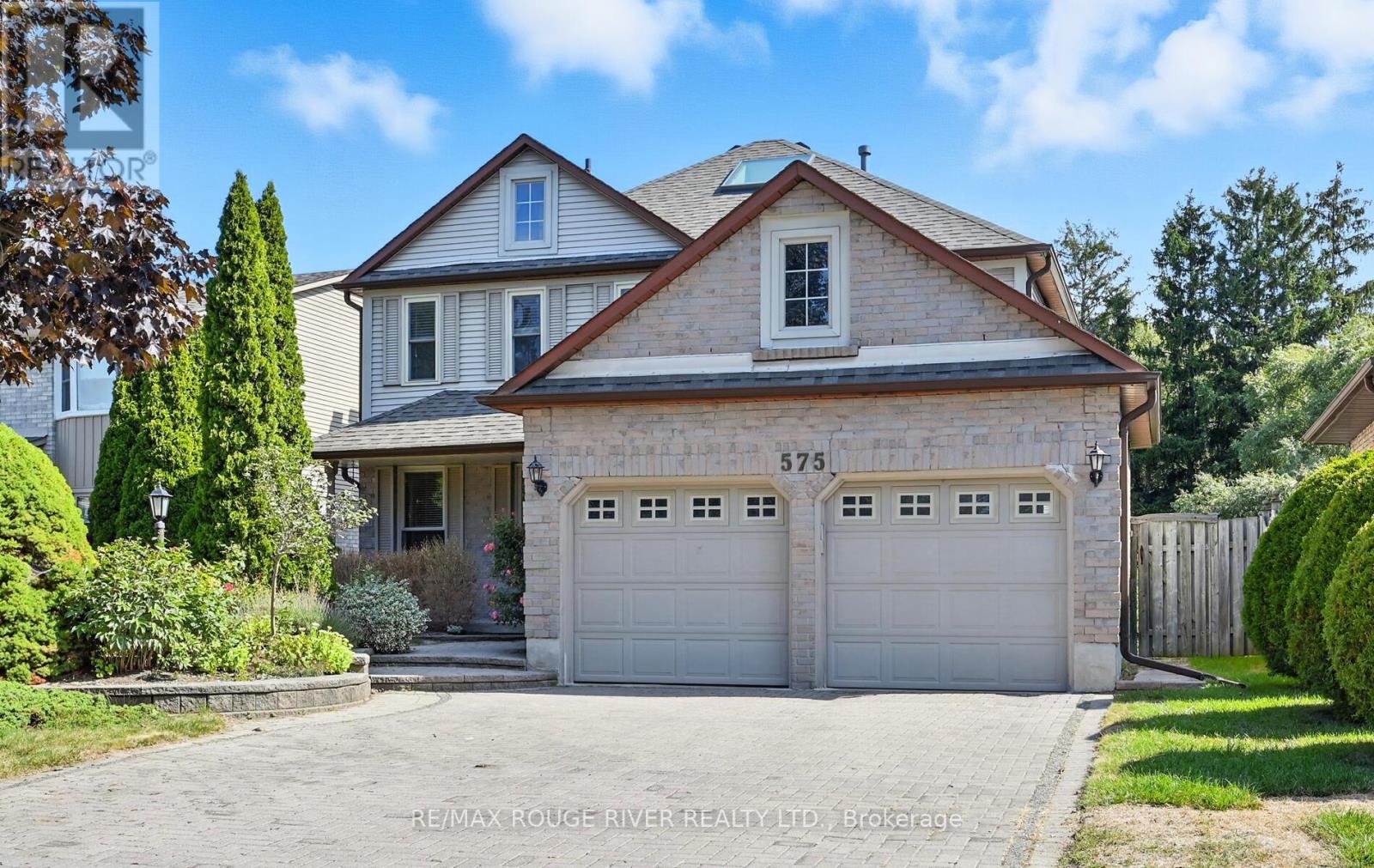 Photo 1 of 575 Dunrobin Court, Oshawa ON