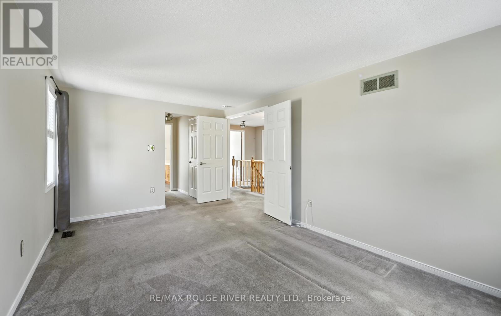 Photo 22 of 575 Dunrobin Court, Oshawa ON