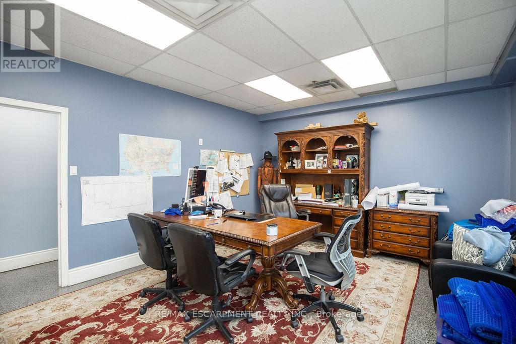 Photo 13 of 42 Niagara Street E, Hamilton ON