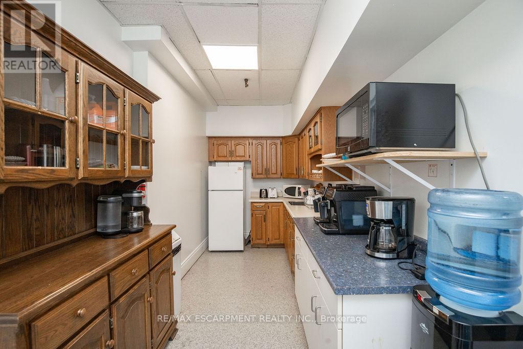 Photo 29 of 42 Niagara Street E, Hamilton ON