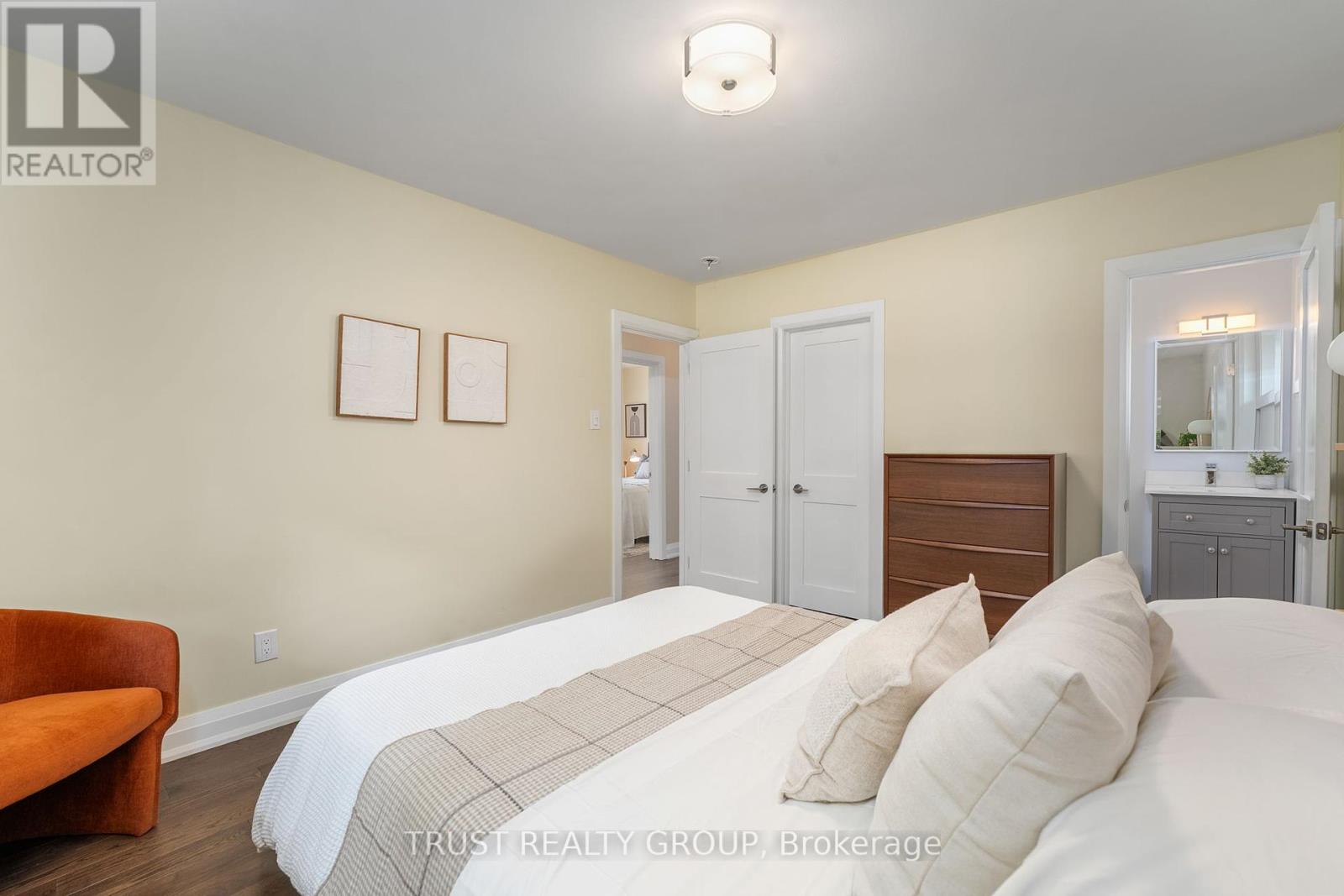 Photo 22 of 18 Deanecrest Road, Toronto ON