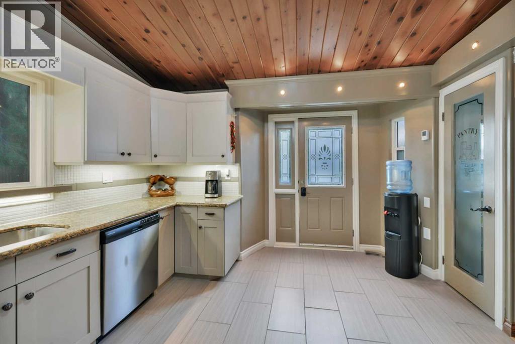 Photo 16 of 9 Cronquist Close, Red Deer AB
