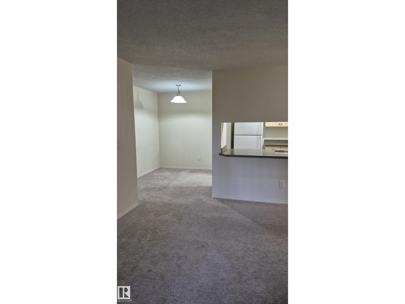 Photo 22 of 114 2430 Guardian Rd Nw, Edmonton AB