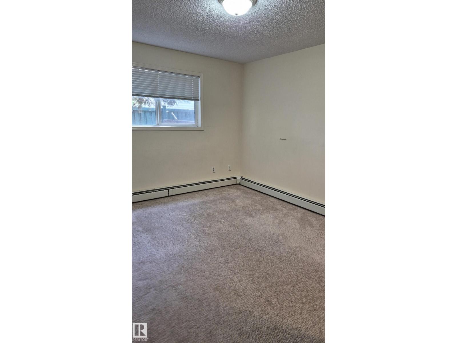 Photo 11 of 114 2430 Guardian Rd Nw, Edmonton AB
