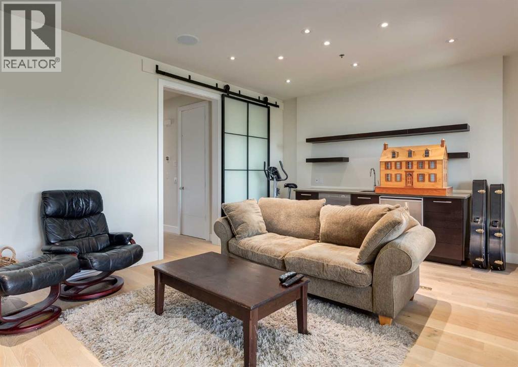 Photo 17 of 113 Aspen Meadows Hill Sw, Calgary AB