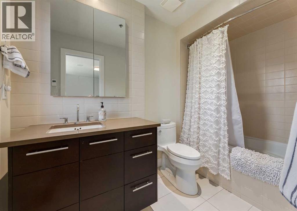 Photo 21 of 113 Aspen Meadows Hill Sw, Calgary AB
