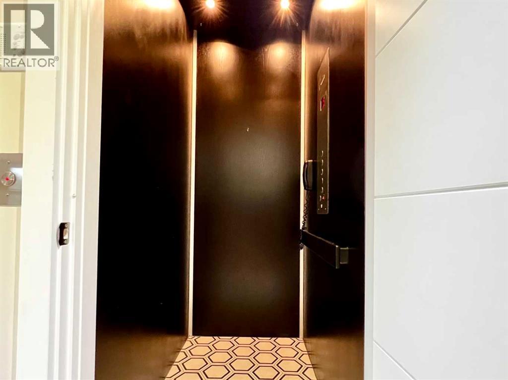 Photo 22 of 113 Aspen Meadows Hill Sw, Calgary AB