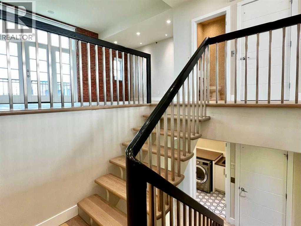 Photo 28 of 113 Aspen Meadows Hill Sw, Calgary AB