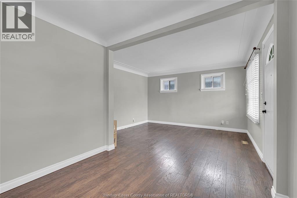 Photo 11 of 1124 St Louis, Windsor ON