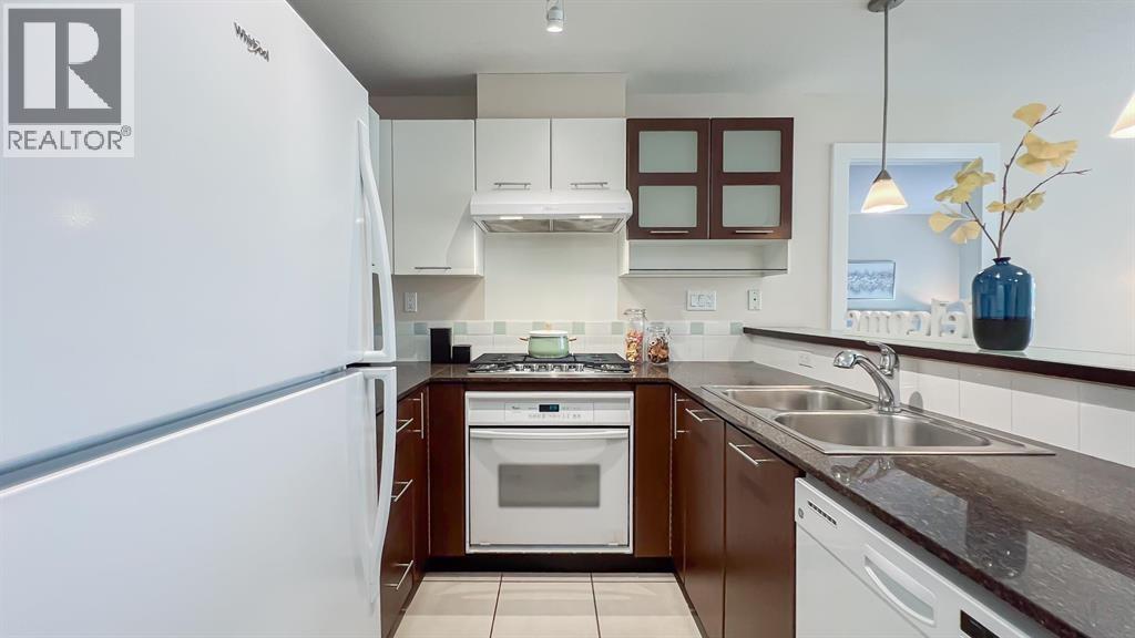 Photo 7 of 619 7831 Westminster Highway, Richmond BC