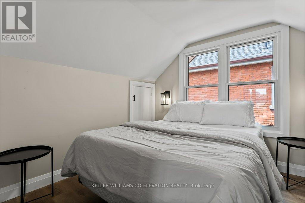 Photo 21 of 493 Crosby Avenue, Burlington ON