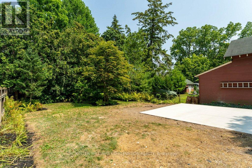 Photo 32 of 493 Crosby Avenue, Burlington ON