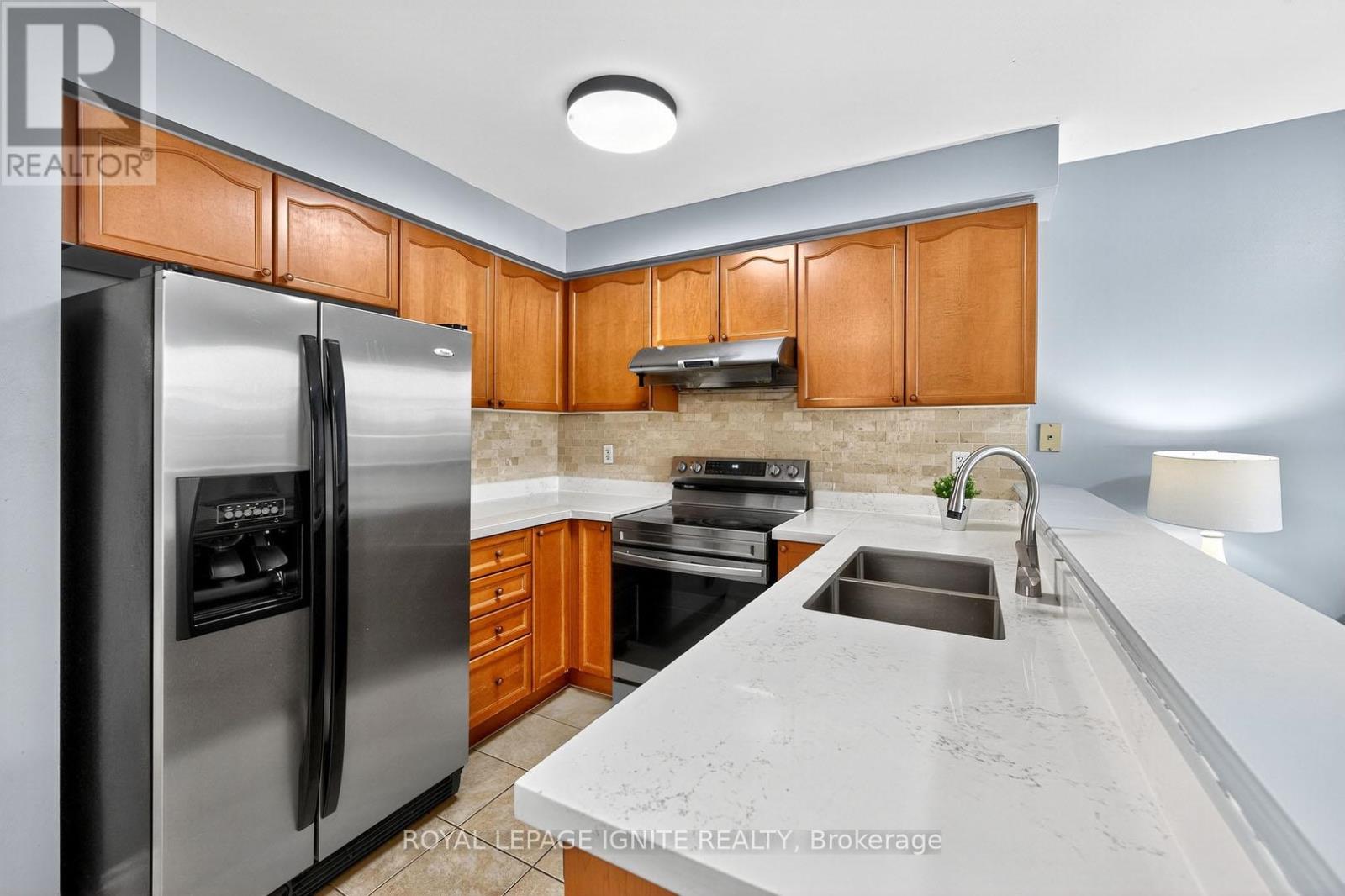 Photo 15 of 74 Dwyer Drive, Brampton ON