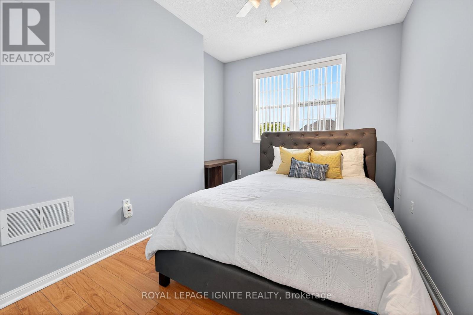 Photo 23 of 74 Dwyer Drive, Brampton ON