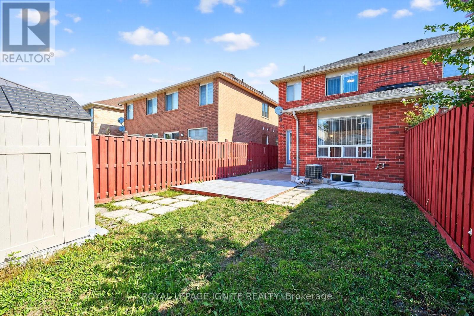 Photo 33 of 74 Dwyer Drive, Brampton ON