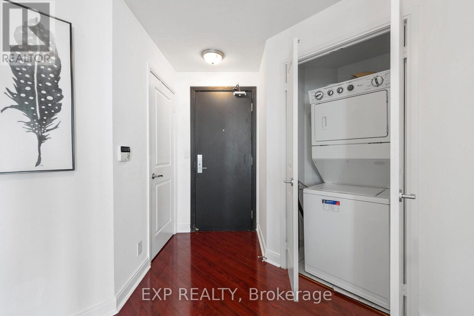 Photo 11 of 2603 70 Absolute Avenue, Mississauga ON