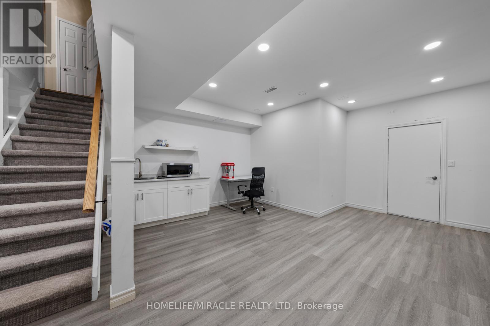 Photo 43 of 1 Vision Way, Brampton ON