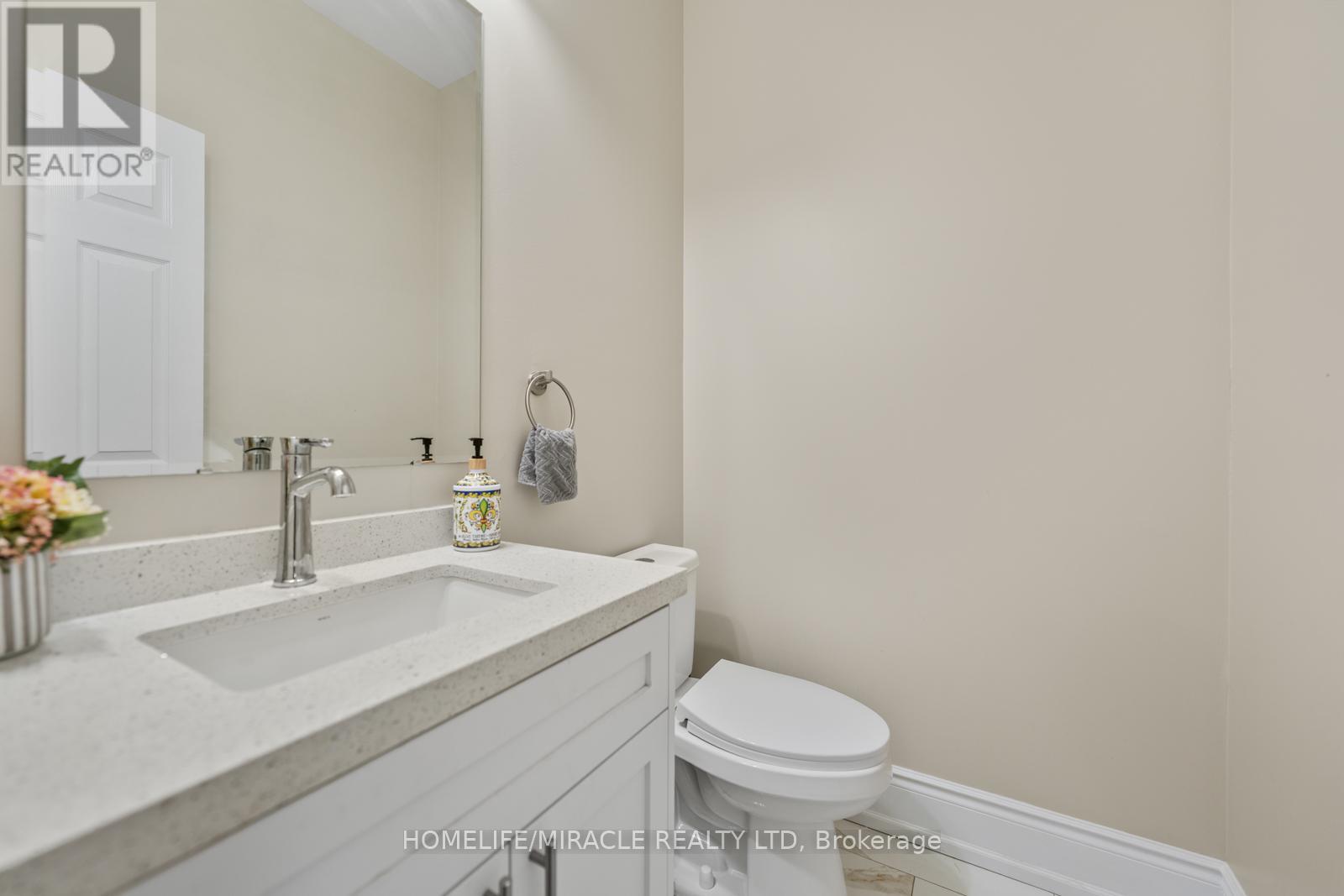Photo 9 of 1 Vision Way, Brampton ON