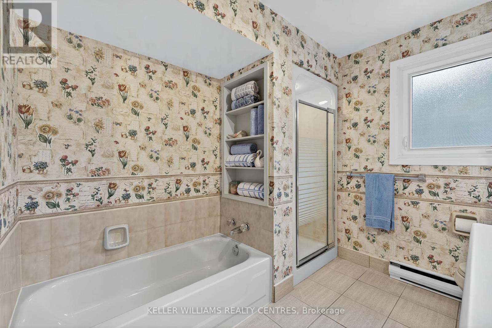 Photo 29 of 57 Hillside Drive, Brampton ON