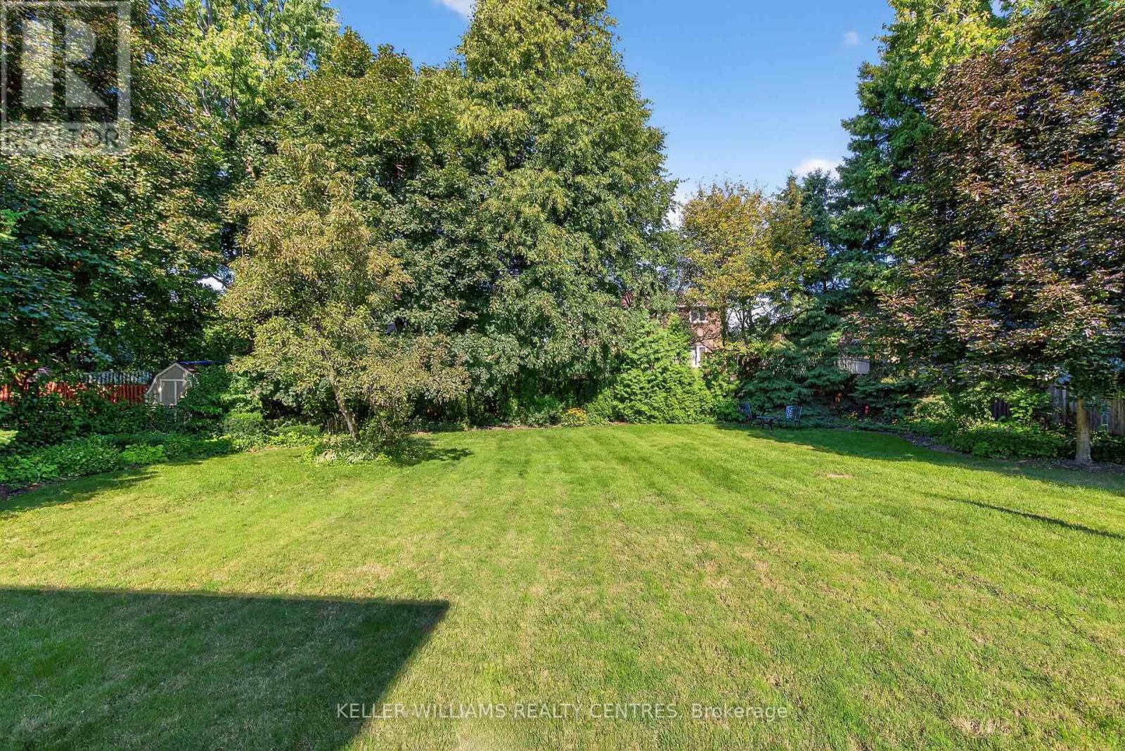 Photo 43 of 57 Hillside Drive, Brampton ON