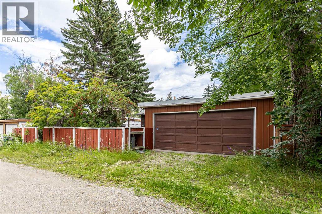 Photo 42 of 3151 Upper Place Nw, Calgary AB
