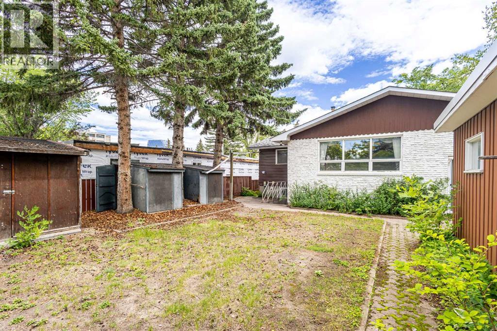 Photo 38 of 3151 Upper Place Nw, Calgary AB