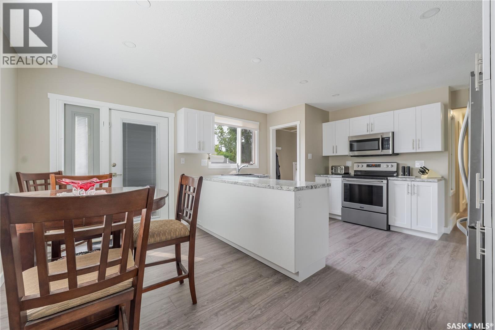 777 Hochelaga STREET E - 6