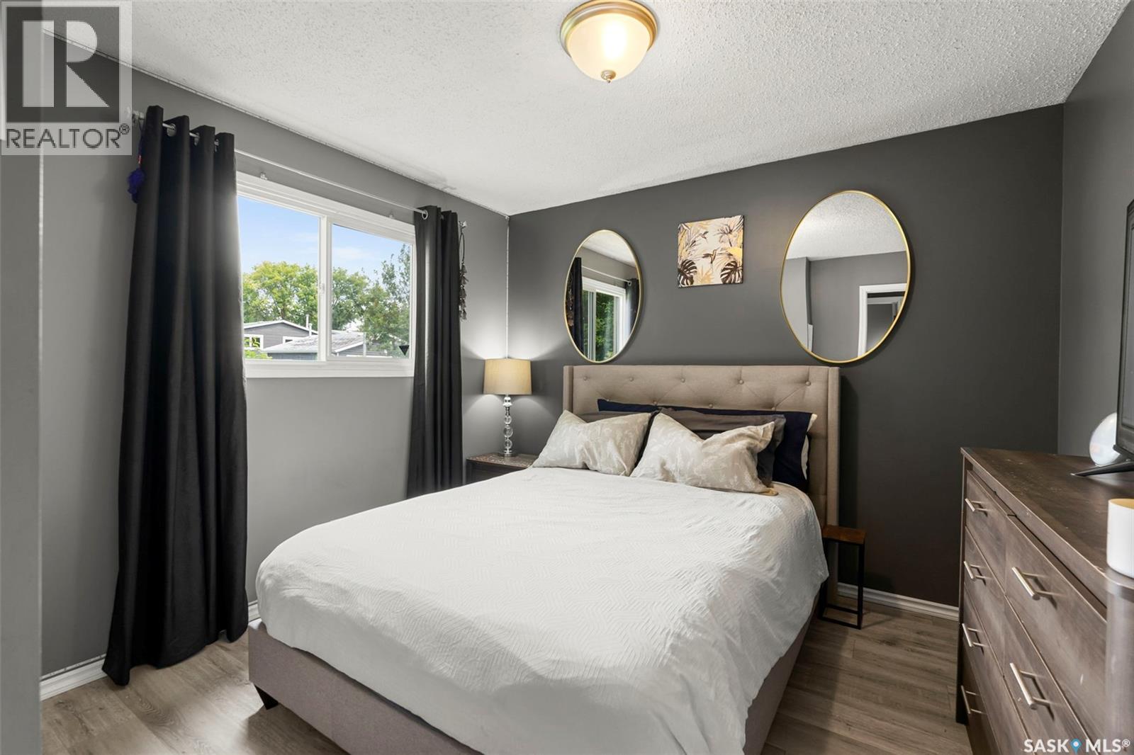 Photo 10 of 233 Boychuk Drive, Saskatoon SK