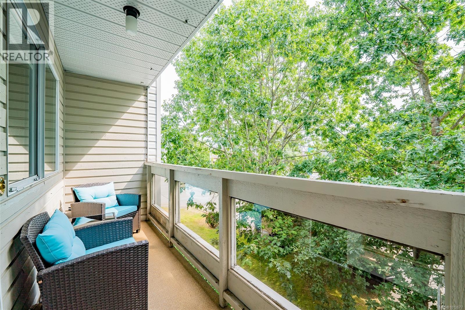 Photo 18 of 205 100 Dawes St, Nanaimo BC