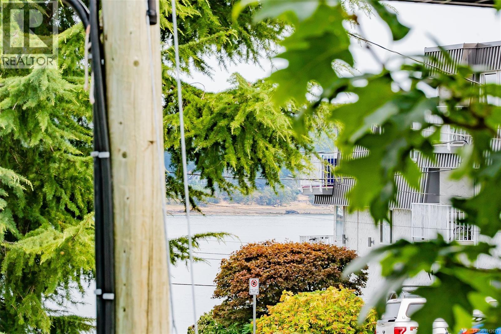Photo 20 of 205 100 Dawes St, Nanaimo BC