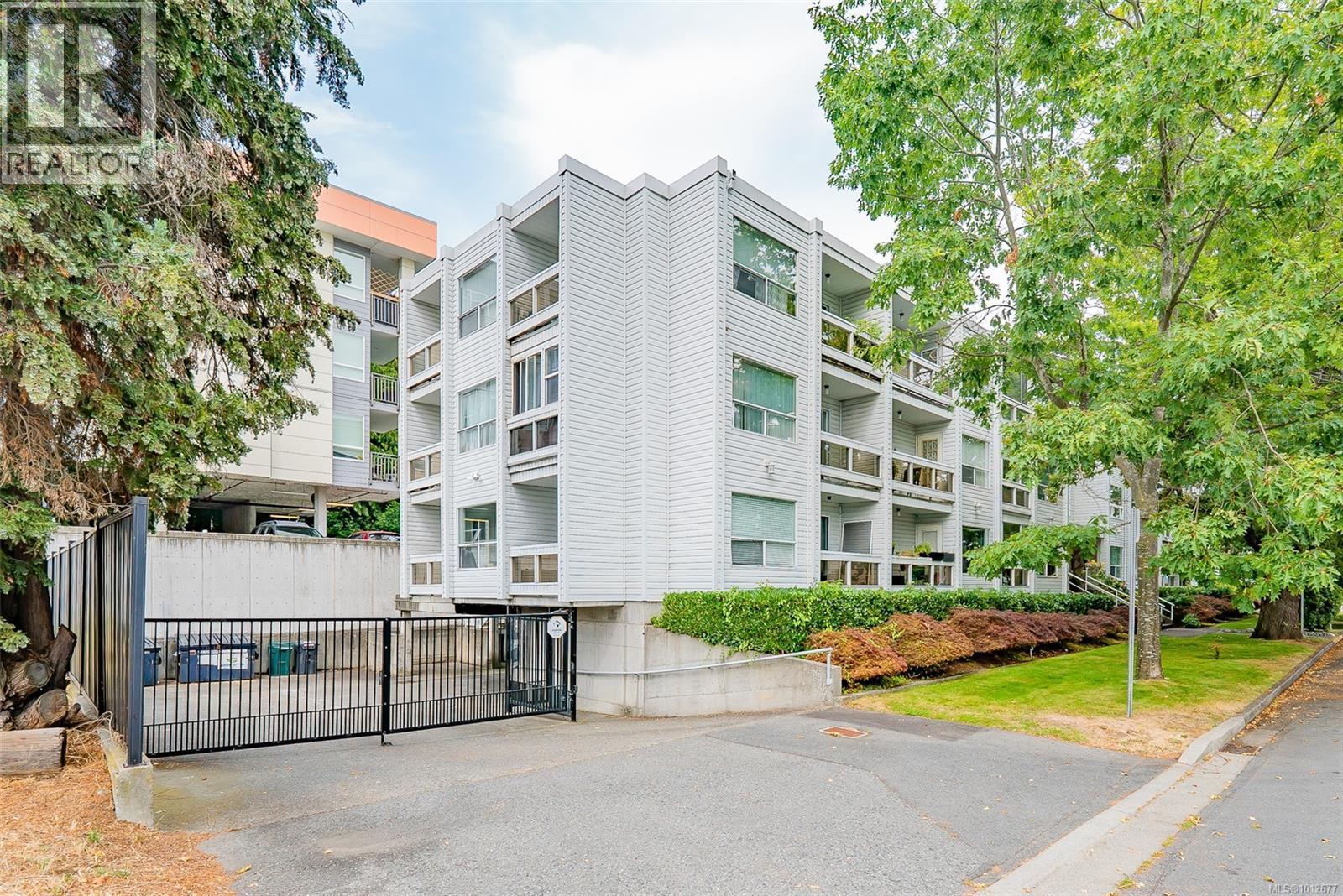 Photo 21 of 205 100 Dawes St, Nanaimo BC