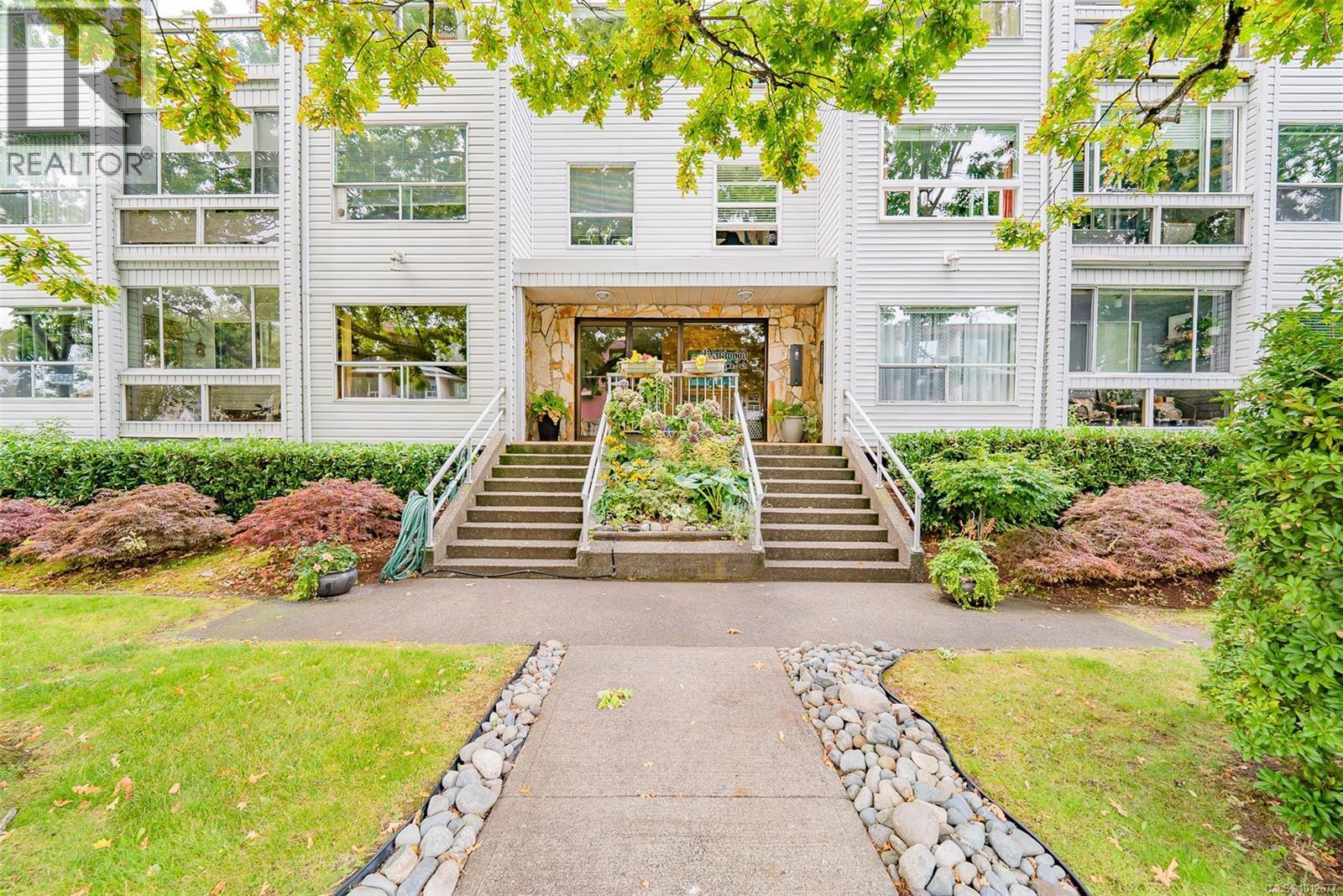 Photo 22 of 205 100 Dawes St, Nanaimo BC