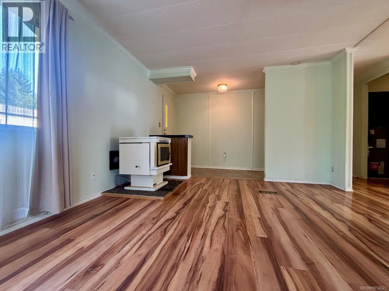 Photo 10 of 46 61 12 Th St, Nanaimo BC