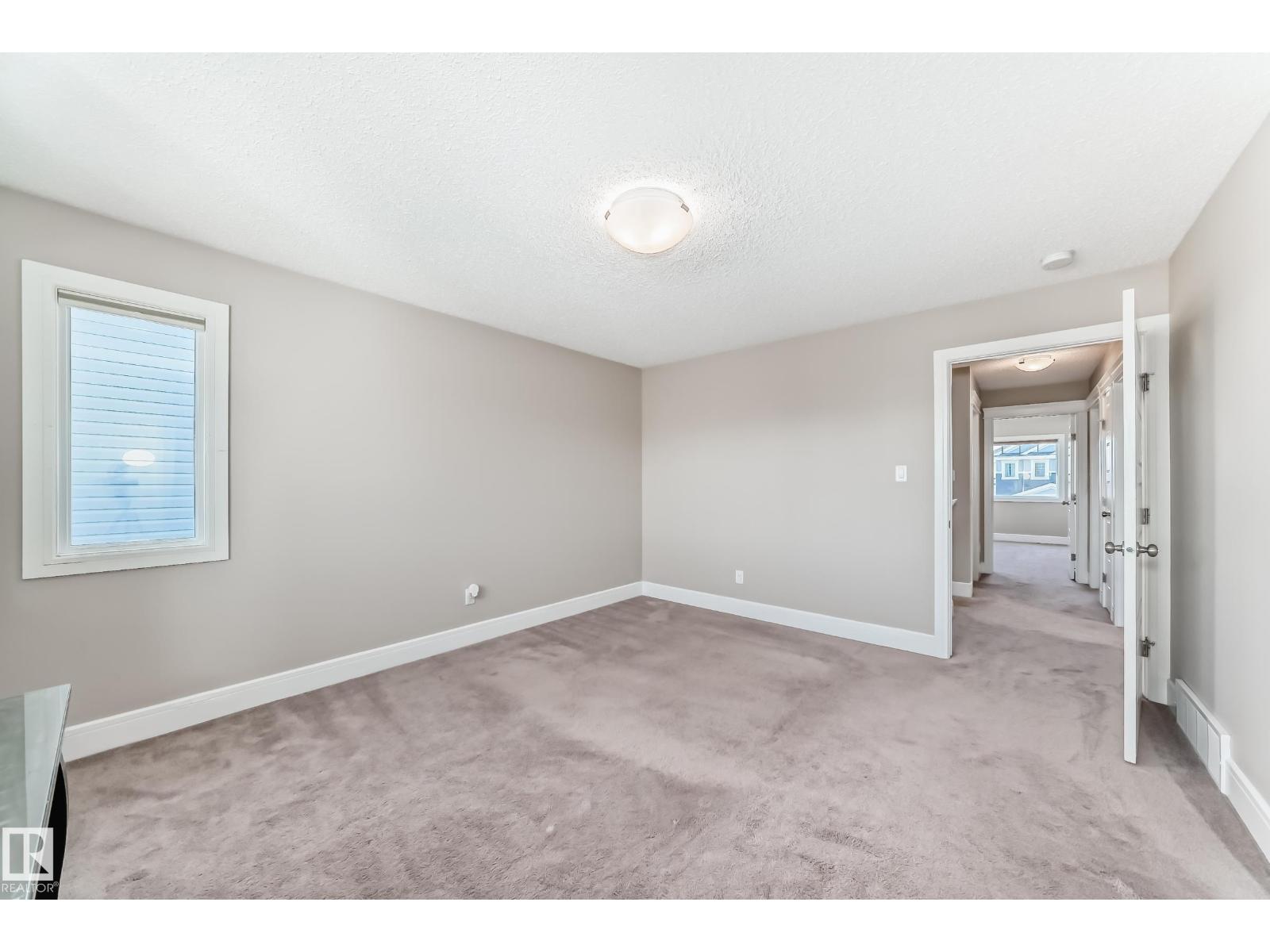 Photo 23 of 3616 168 Av Nw, Edmonton AB