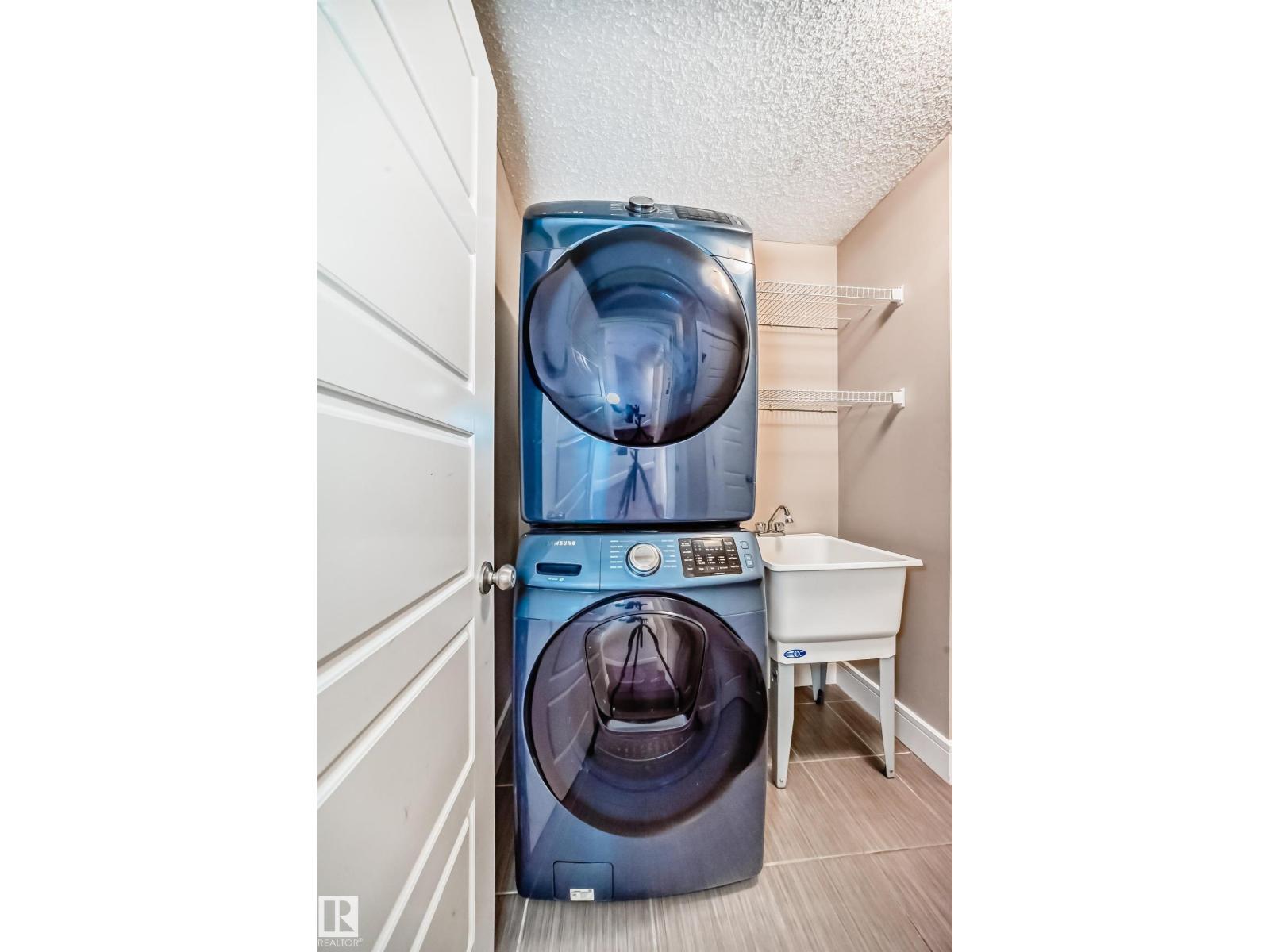 Photo 20 of 3616 168 Av Nw, Edmonton AB