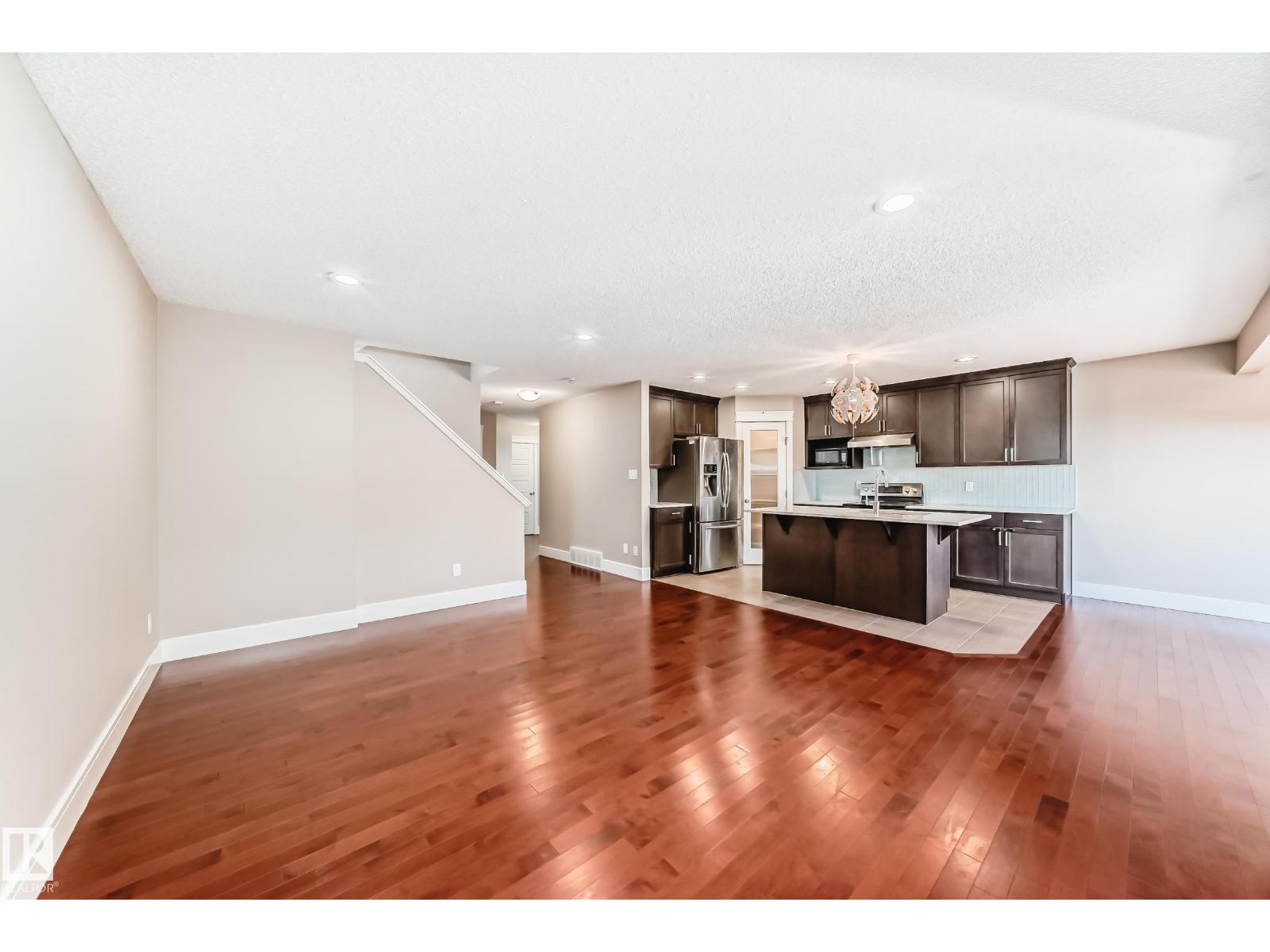 Photo 17 of 3616 168 Av Nw, Edmonton AB