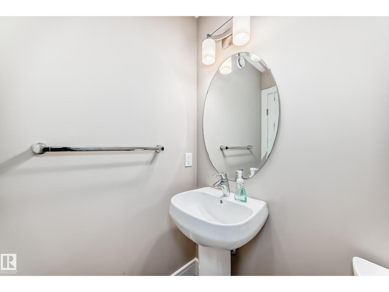 Photo 32 of 3616 168 Av Nw, Edmonton AB