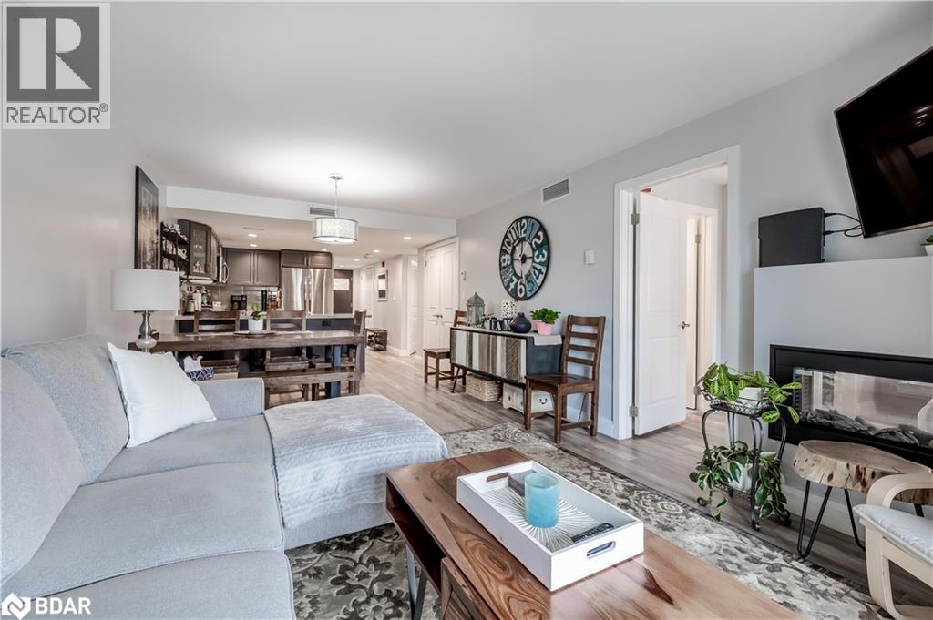 Photo 18 of 80 Horseshoe Valley Boulevard Unit 302, Oromedonte ON